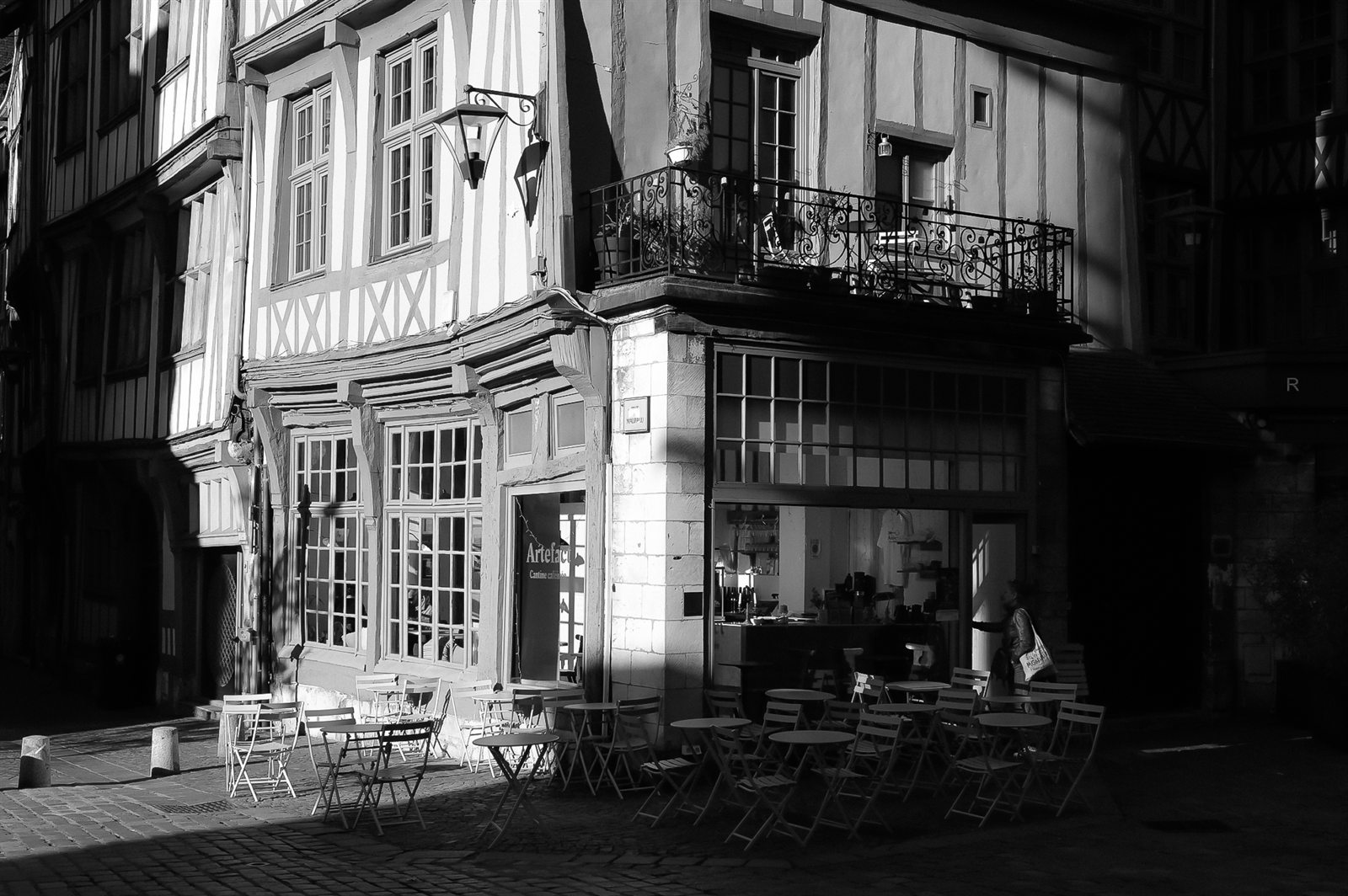 Rouen, photographie de rue en noir et blanc