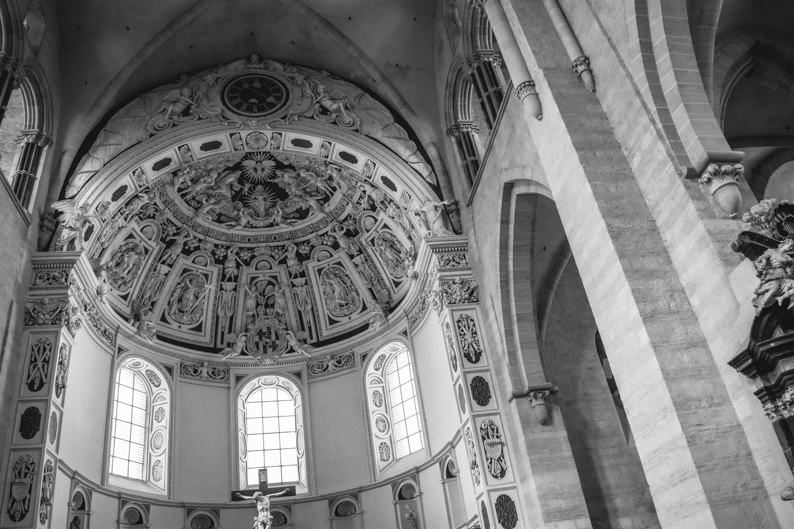 Trier et la vallee de la Moselle, en noir et blanc