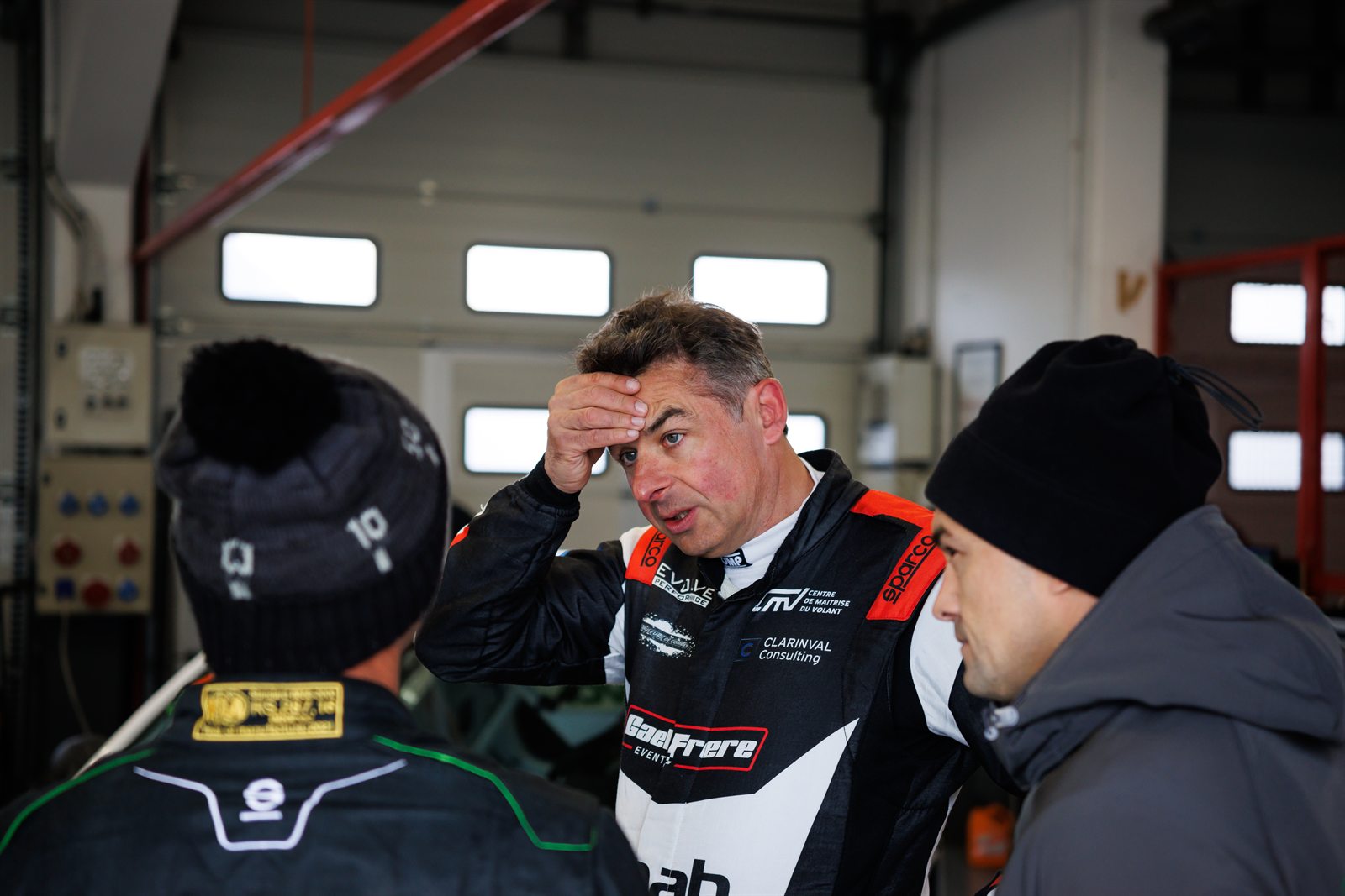Paddock de Magny-Cours, preparation, arrets au stand et ravitaillement