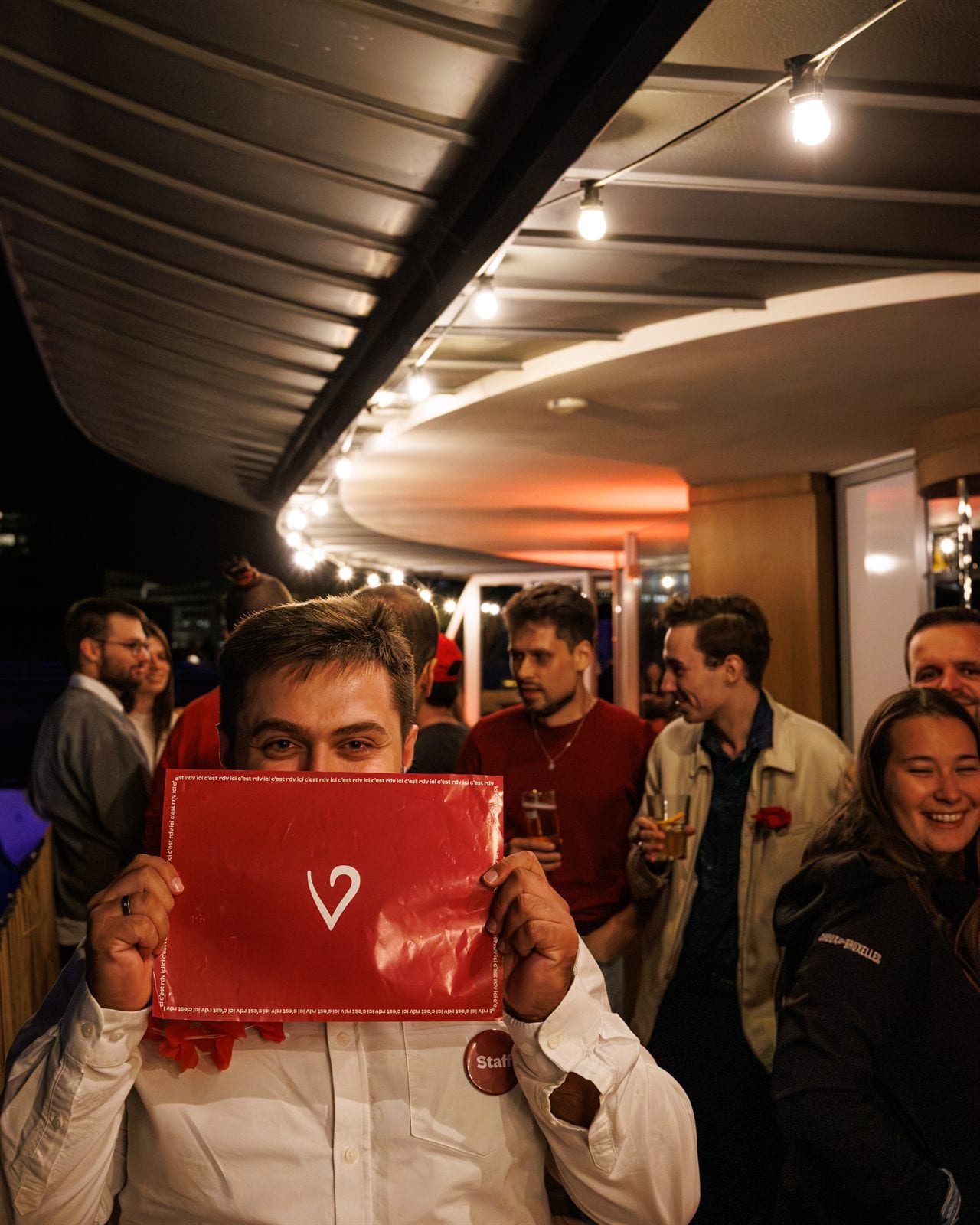 Red Party, soiree en rouge sur un toit bruxellois