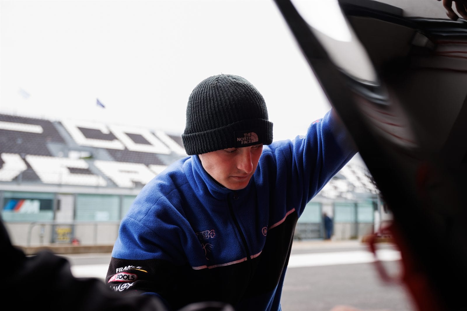 Paddock de Magny-Cours, preparation, arrets au stand et ravitaillement
